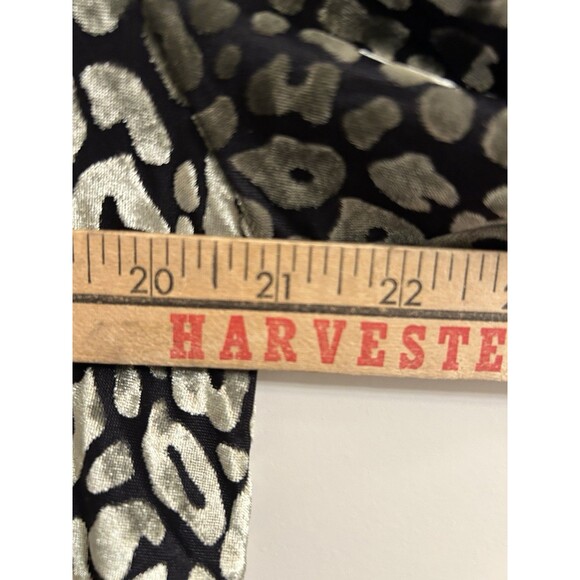 Kori America Women’s Green Velvet Top Animal Print Mock Ruffle Size Large Boho - Picture 4 of 5